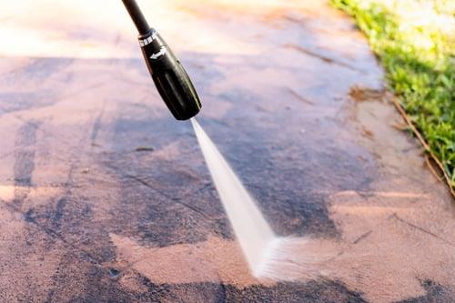 How Often Should You Pressure Wash Your Driveway in Orlando?