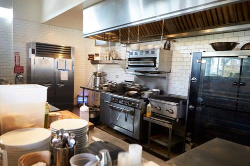 Restaurant Bin Sanitizing / Desinfección para Restaurantes